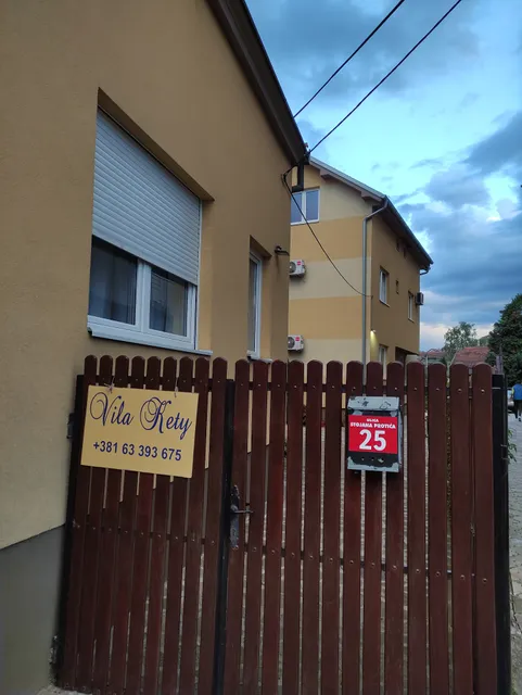 Vila Kety, sobe i apartmani