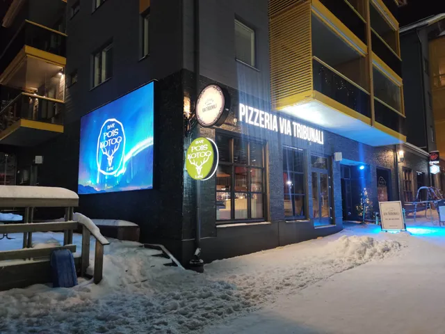 Pizzeria Via Tribunali Levi