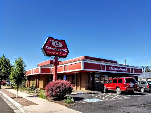 5 Below Steakhouse and Breakfast Nook