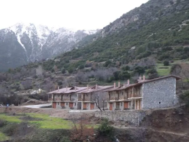 To Agnanti tou Helmou