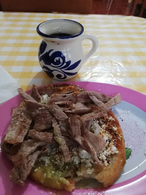 COMIDA CORRIDA Y ANTOJITOS MEXICANOS Cristy