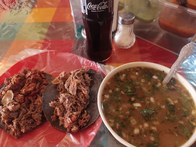 Barbacoa "Los 3 Armenta" Toluca