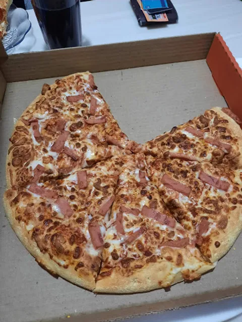 Pizza Deprizza Romulo Garza