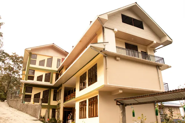 Pine Village Retreat kaluk