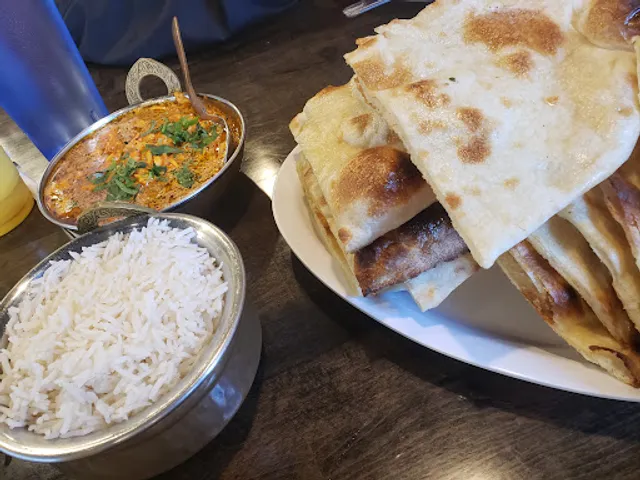 Taste of Nepal - Nepalese Indian Restaurant St Paul
