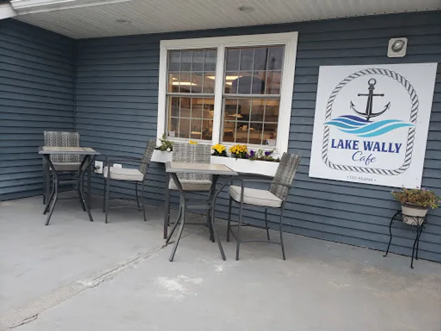Lake Wally Cafe
