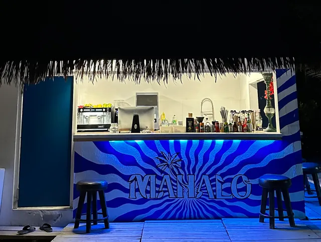 Mahalo Beach Bar & Restaurant