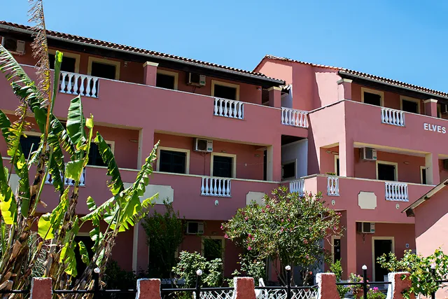 Katerina Studios & Apartments