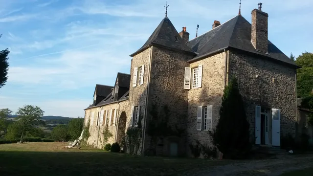 Gîte de la tour, Château de Thard