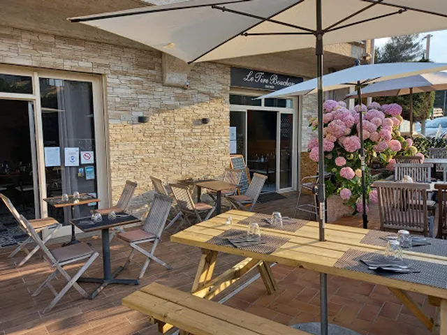 Le Tire Bouchon Restaurant