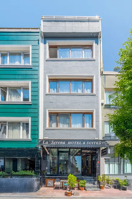 La Serena Hotel & Suites