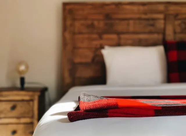 Elk & Owl Mountain Retreats