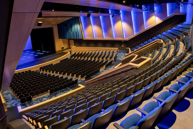 Oak Creek Performing Arts & Education Center