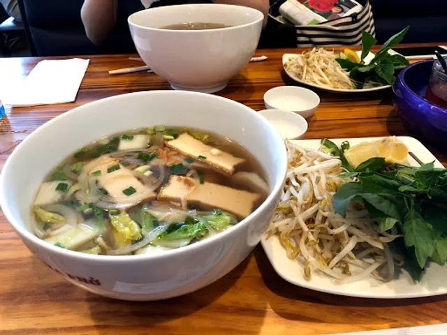 Mama Phở
