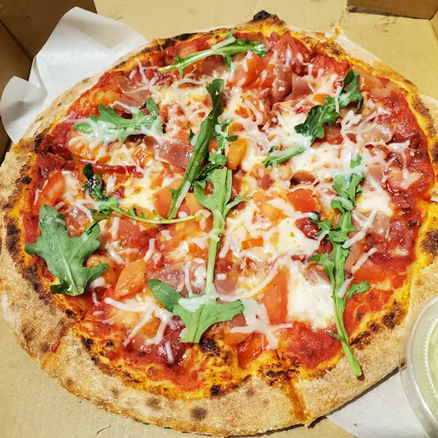 Ripe Tomato Pizza Whyte Ave