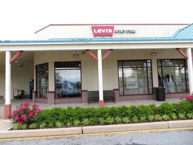 Levi’s Outlet Store