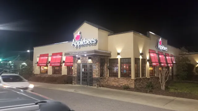 Applebee's Grill + Bar