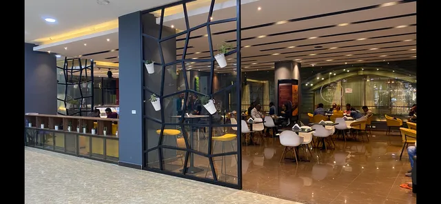 Infini Coffee Bar | Gurd Shola | ኢንፊኒ ኮፊ ባር | ጉርድ ሾላ