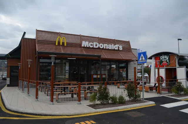 McDonald's Orte Drive-Caldare