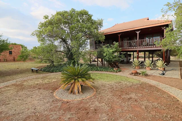 Tata Farm Lodge