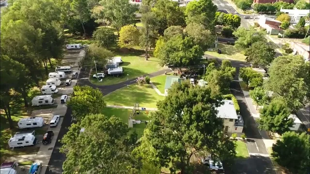 Cowra Van Park