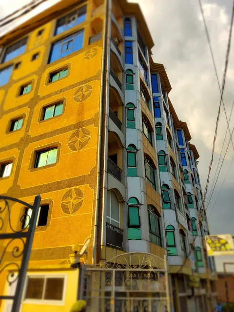 Chris Complex Executive Stays