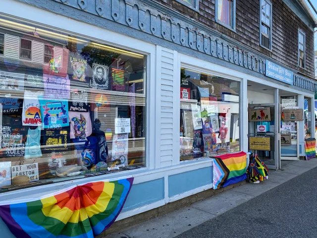 Shaloms Gift Shop Inc