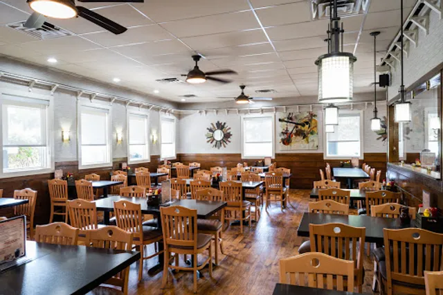 Rocco's Smokehouse Grill