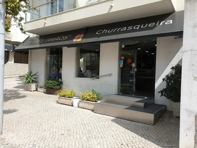 Churrasqueira Os Três Irmãos