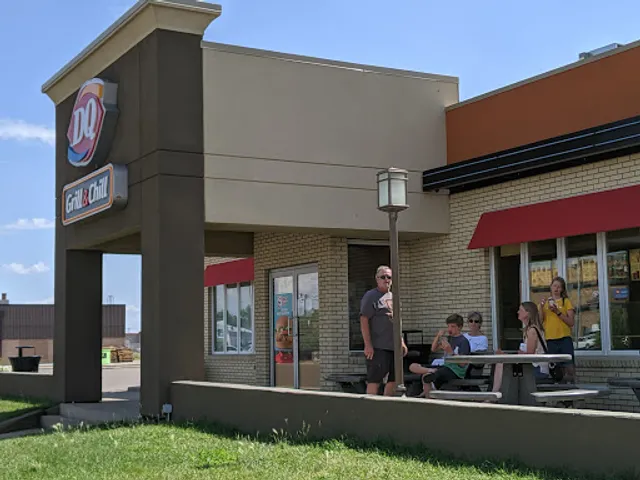 Dairy Queen Grill & Chill