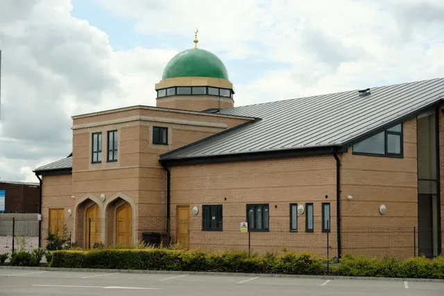 Lincoln Central Mosque & Cultural Centre