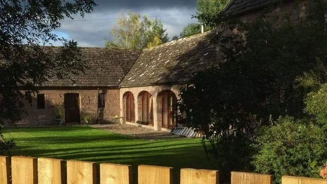 Farmtoun Eco Holidays & Rosehip Shop