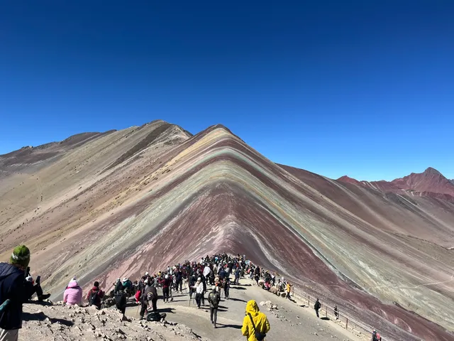 Tour Vinicunca Peru - Rainbow Mountain