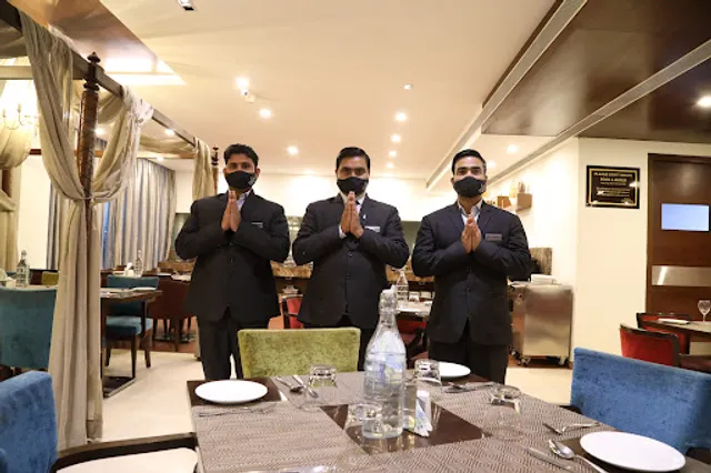 Mosaic – Global Cuisine Restaurant