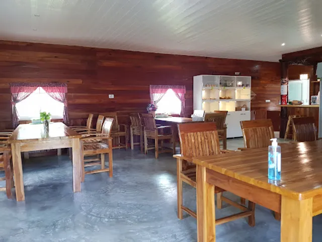 Saifon’s German Bakery Shop