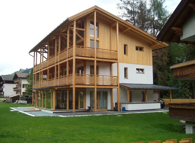 Garni - Hotel Am Burghügel