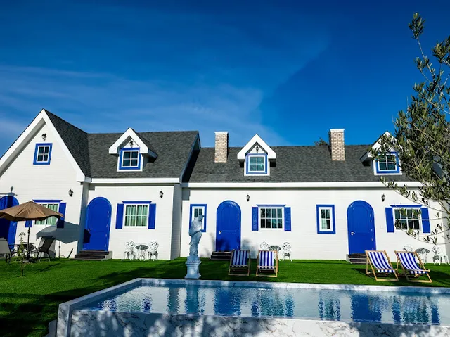 British hill resort&cafe