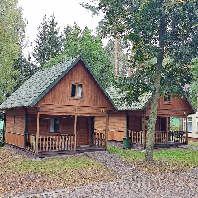 Ośrodek Szkoleniowo-Wypoczynkowy "Wodnik" Firlej