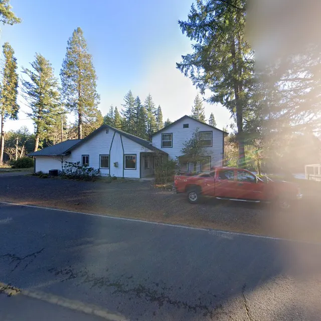 Mckenzie River Cabins