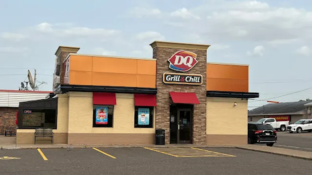 Dairy Queen Grill & Chill