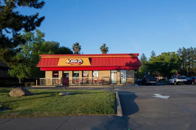 Carl’s Jr.