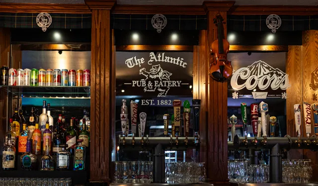 Atlantic Pub & Stay