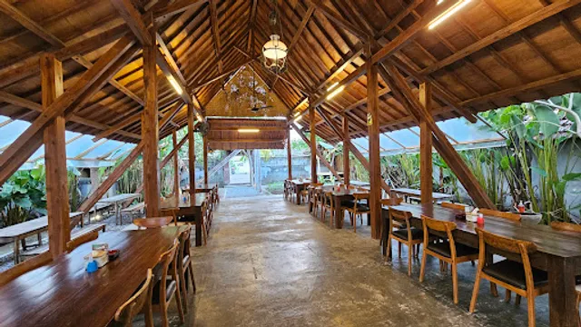 Srasadesa (Sego Sambel)