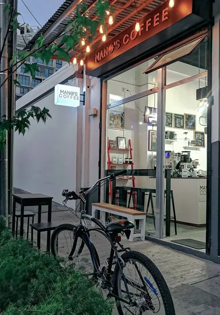 Mano's Coffee