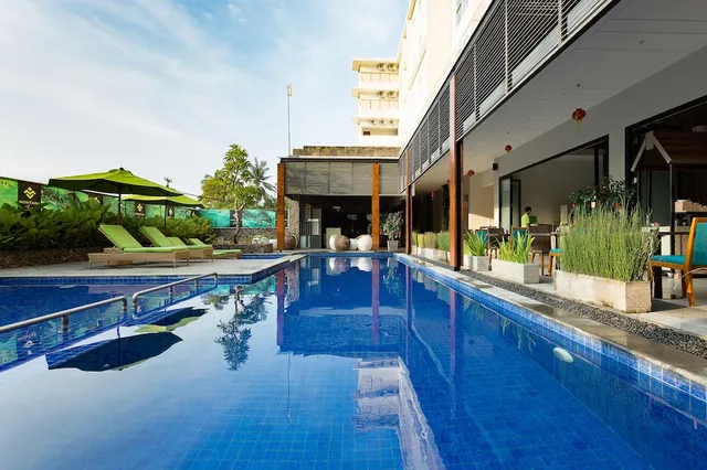 MONTANA PREMIER SENGGIGI