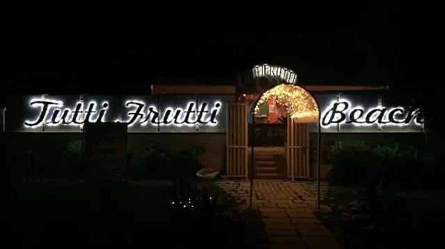 Tutti Frutti Beach