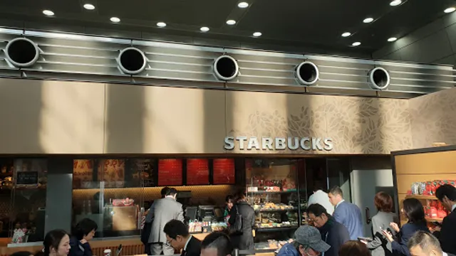 Starbucks Coffee - Shinagawa Intercity