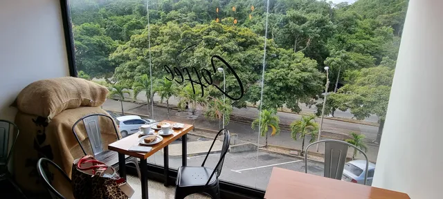 Caracas Coffee Roasters