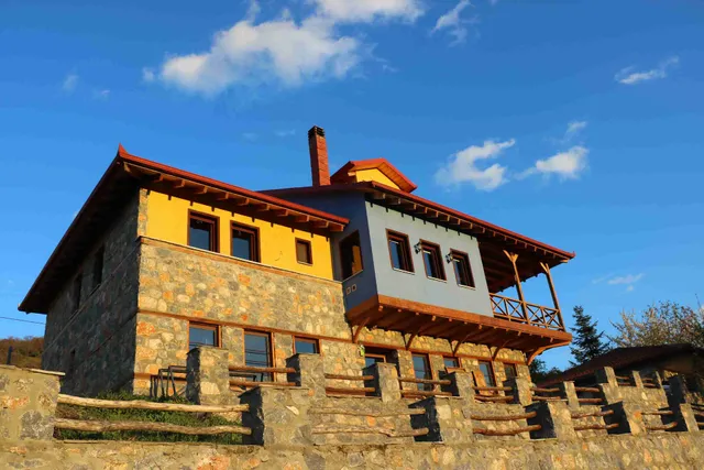 Casa Kedrova Ξενώνας (ΑΜΑ 368710)