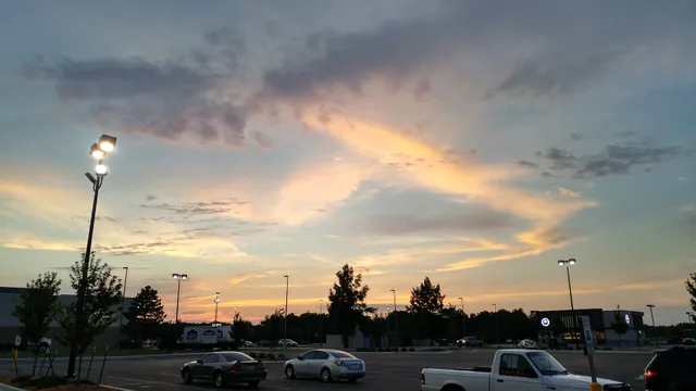 Silver Lake Village Shopping Center